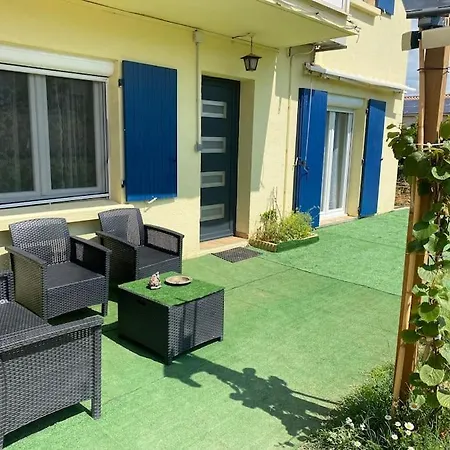 Apartamento 4 Pieces Avec Piscine Saint-Bres (Herault)