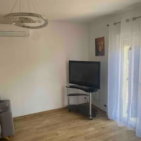 Apartamento 4 Pieces Avec Piscine