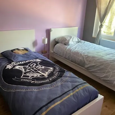 4 Pieces Avec Piscine