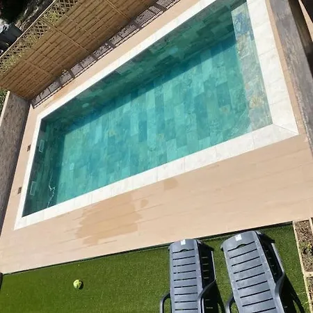 4 Pieces Avec Piscine Apartamento