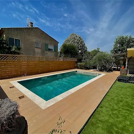 Apartamento 4 Pieces Avec Piscine Saint-Bres (Herault)